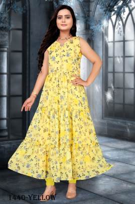 GEORGETTE GOWN WITH DIGITAL PRINT