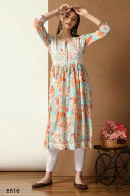 Chikankari Kurti